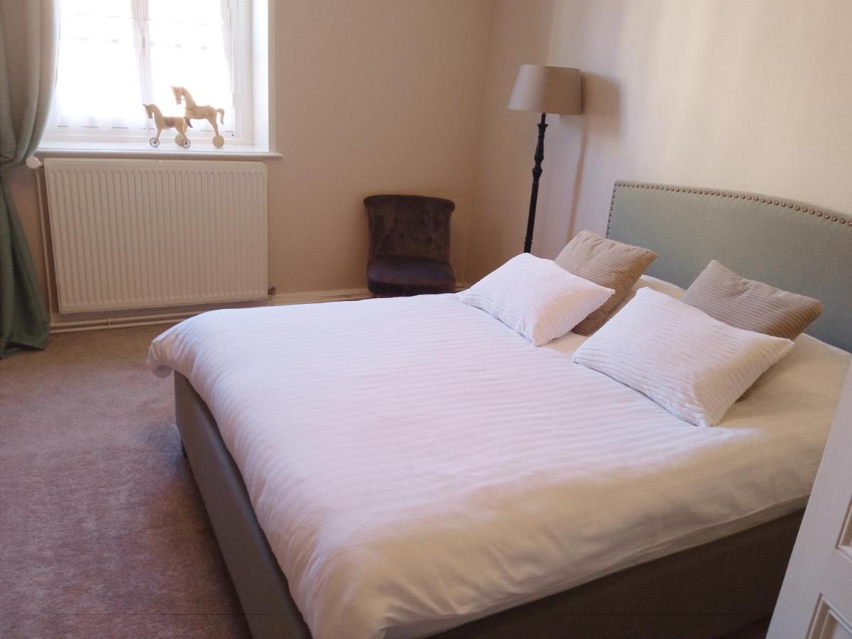Au Pied Du Beffroi Apartment Арас Екстериор снимка