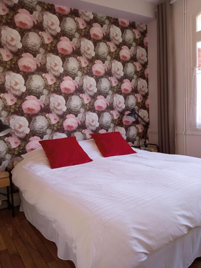 Au Pied Du Beffroi Apartment Арас Екстериор снимка