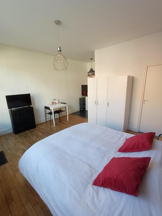 Au Pied Du Beffroi Apartment Арас Екстериор снимка