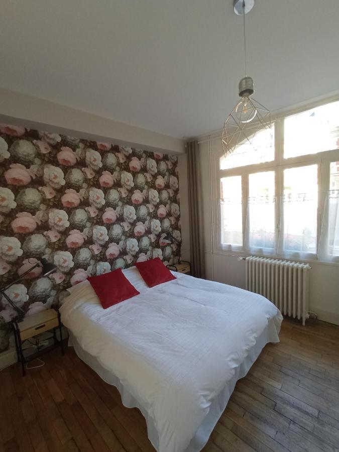 Au Pied Du Beffroi Apartment Арас Екстериор снимка